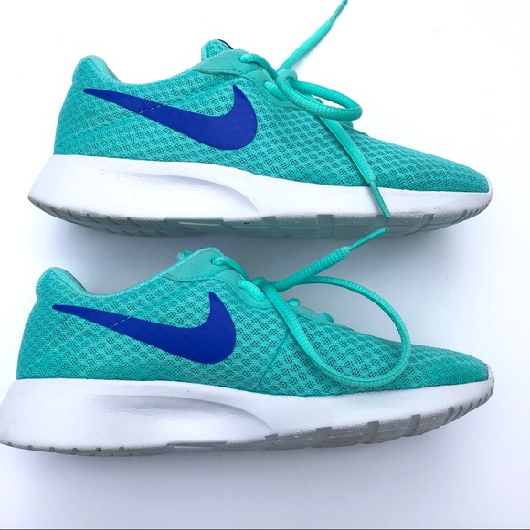nike tanjun turquoise